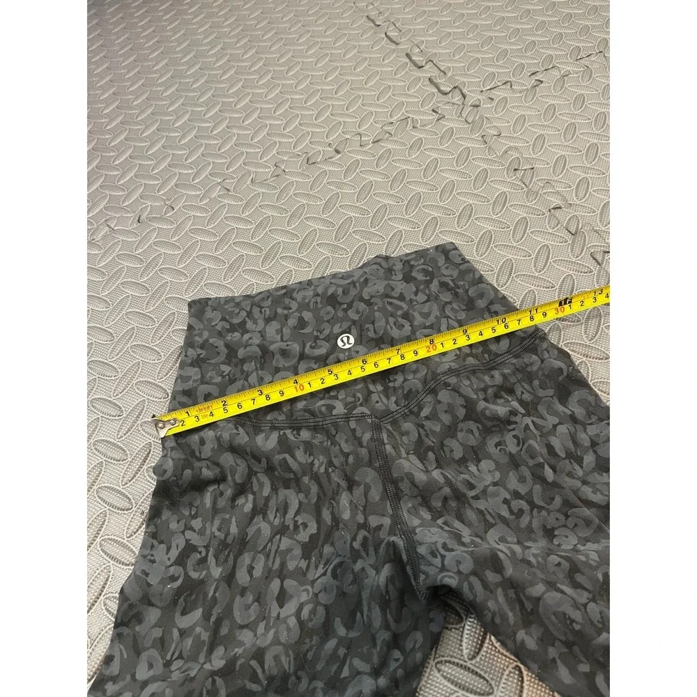 Lululemon Align Leggings 2 Black Gray Leopard Print High Rise 28 Inch Inseam